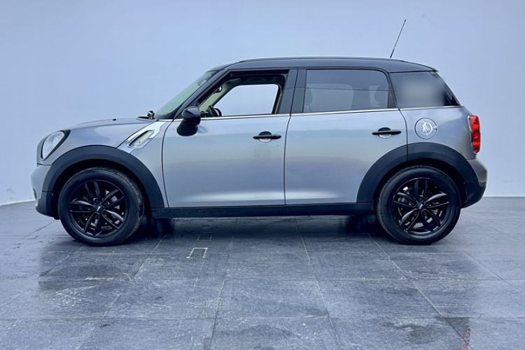 Used  Countryman 2014 1.6L COOPER Fun
