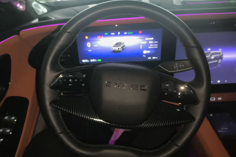 Used  Lanyue C-DM 2025 180 Ultra-Long Range Ultra All-Wheel Drive 6-Seater
