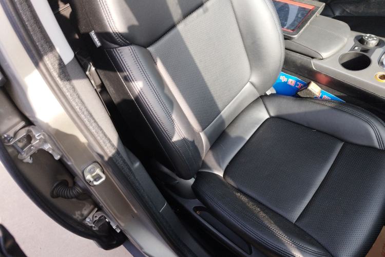 Used Peugeot 3008 2016 1.6THP Automatic Classic Edition
