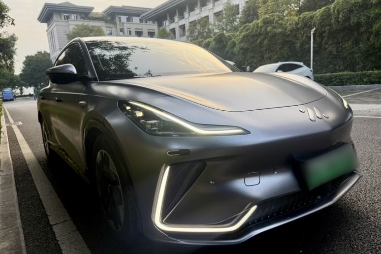 Used  LS7 2023 90 kWh Elite Rear-Drive Version