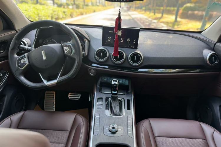 Used Wey VV5 2017 2.0T Ultra-Luxury Version
