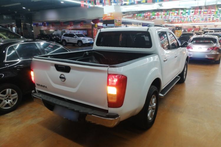 Used Nissan Navara 2017 2.5L Automatic 2WD Luxury Edition QR25