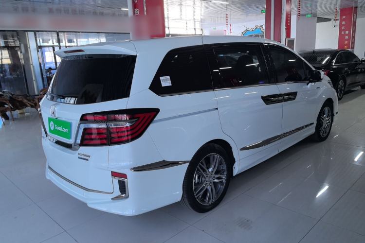 Used Honda Elysion 2019 2.0L Hybrid Luxury Edition
