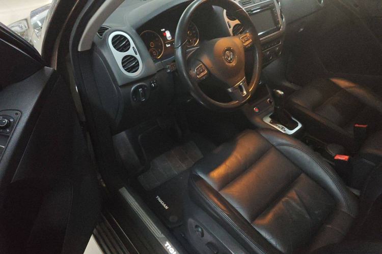 Used Volkswagen Tiguan 2015 1.8TSI Automatic Two-Wheel Drive Luxury Model
