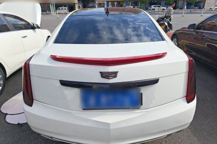 Used Cadillac XTS 2014 28T Luxury Model
