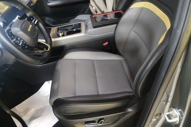 Used AION Y 2022 70 Tech Edition Lithium Iron Phosphate
