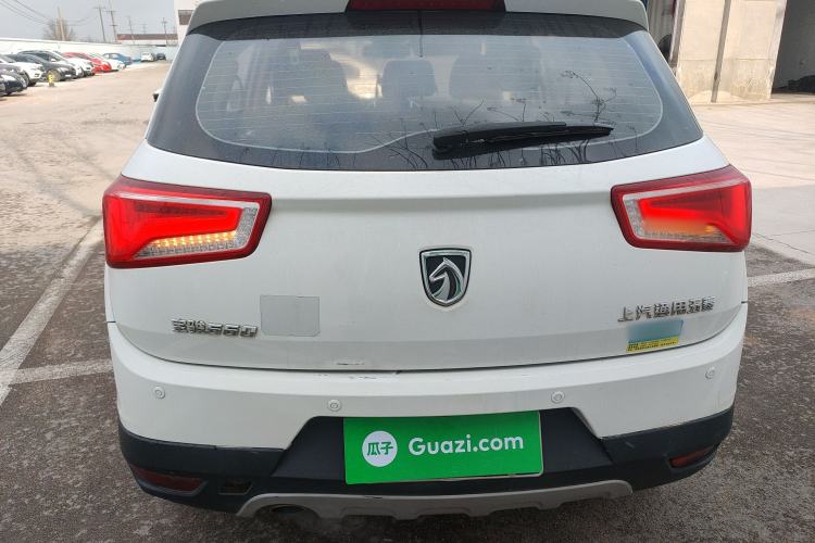 Used Baojun 560 2015 1.8L Manual Luxury Model
