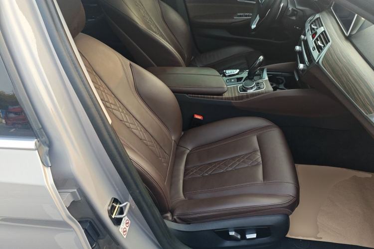 Used BMW 5 Series 2018 530Li Luxury Edition Premium Package