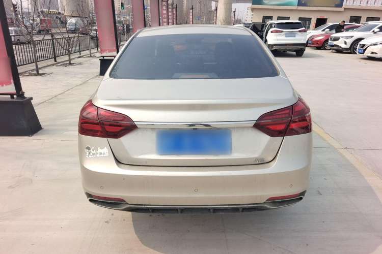Used Geely Auto Emgrand 2019 Leading Edition 1.5L Manual Luxury Model China VI Standard
