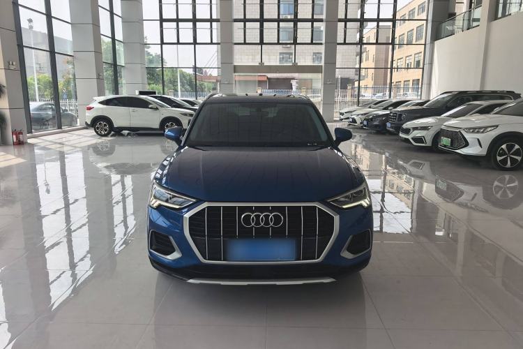 Used Audi Q3 2022 35 TFSI Fashionable and Elegant Model
