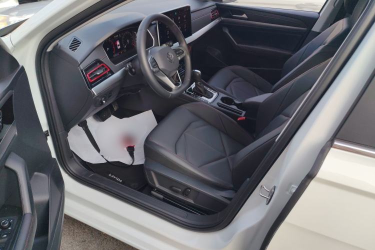 Used Volkswagen Lavida 2024 300TSI DSG Starry Sky Leading Edition
