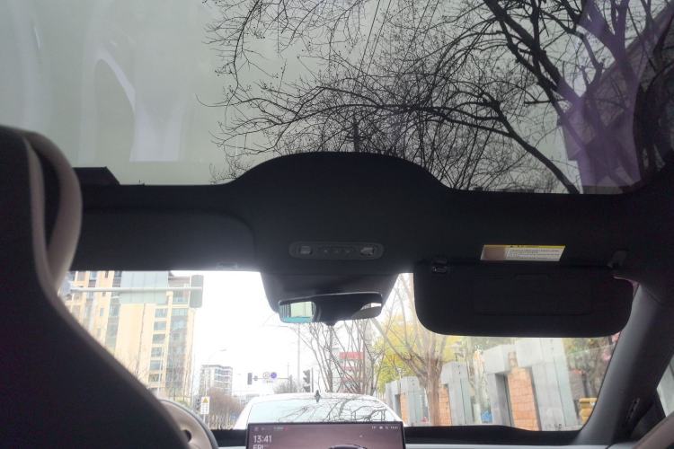 Used Xiaomi Auto YU7 2025 Ultra-Long Range Rear-Wheel Drive Version
