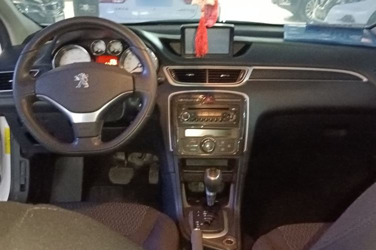 Used Peugeot 308 2013 1.6L Automatic Fashion Model