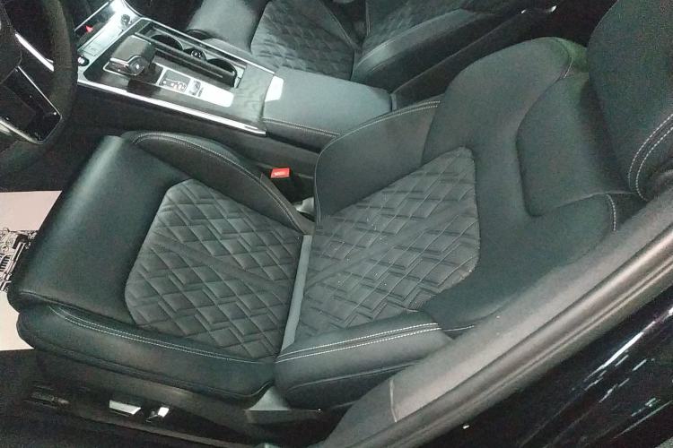 Used Audi A6L 2025 Restyled 45 TFSI quattro Prestige Dynamic Edition
