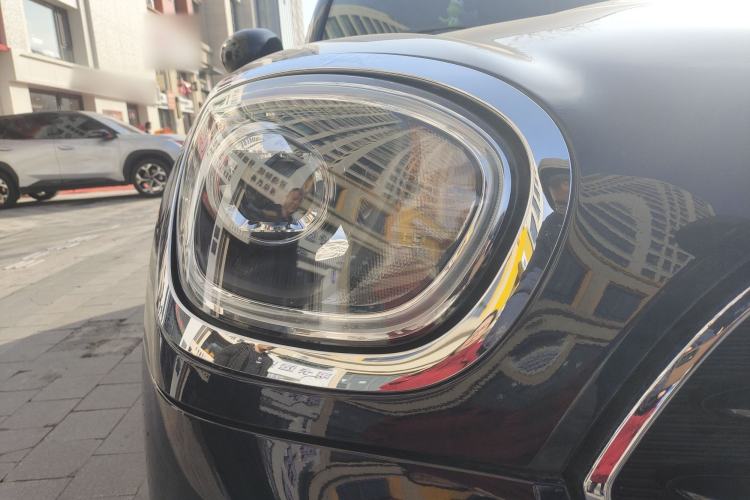 Used  Countryman 2018 1.5T COOPER Artist
