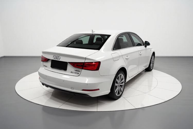 Used Audi A3 2015 Limousine 40 TFSI Automatic Comfort Model
