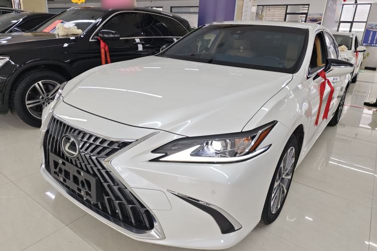 Used Lexus ES 2022 200 Excellence Edition