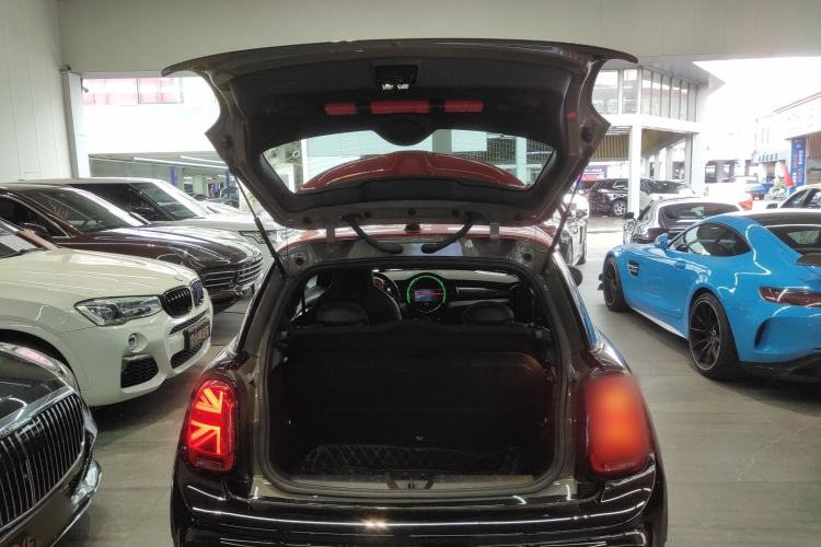 Used  MINI 2019 2.0T COOPER S Racing Driver
