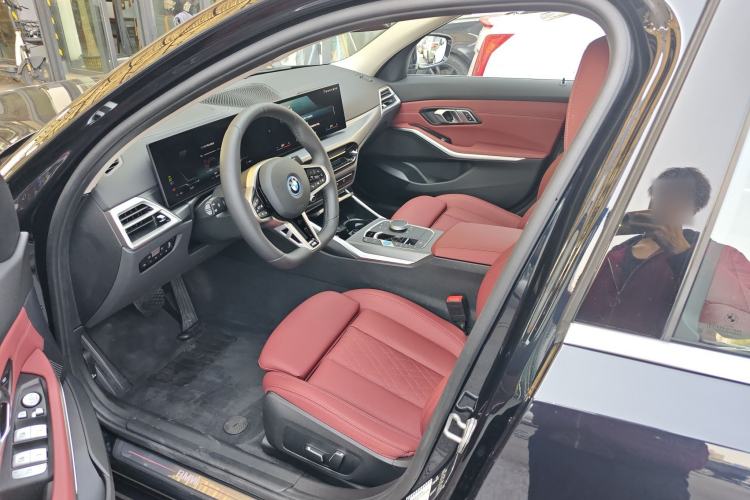 Used BMW i3 2025 eDrive 35 L