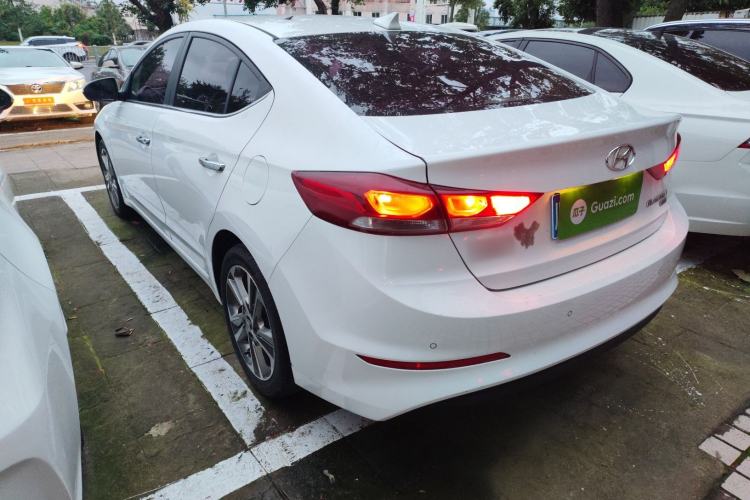 Used Hyundai Elantra 2016 1.6L Automatic ZhiXuan – Elite Version
