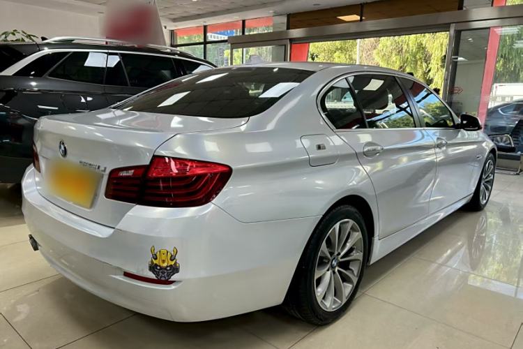 Used BMW 5 Series 2017 525Li Leading Model

