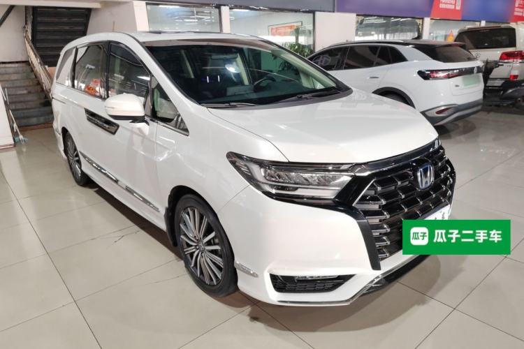Used Honda Elysion 2022 2.0L eHEV Luxury Edition

