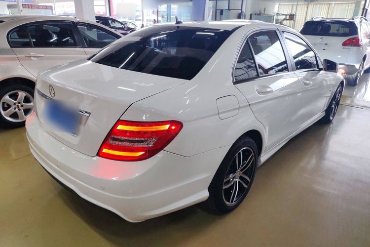 Used Mercedes-Benz C-Class 2013 C 180 Classic Grand Edition
