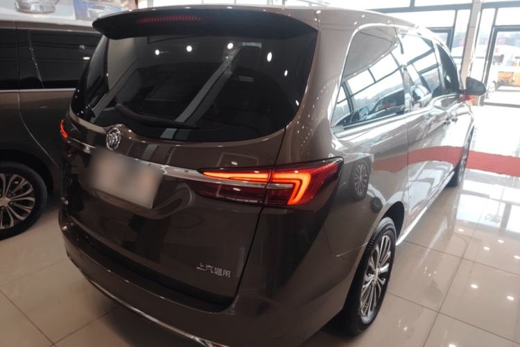 Used Buick GL8 2023 Land Executive Class Comfort Model
