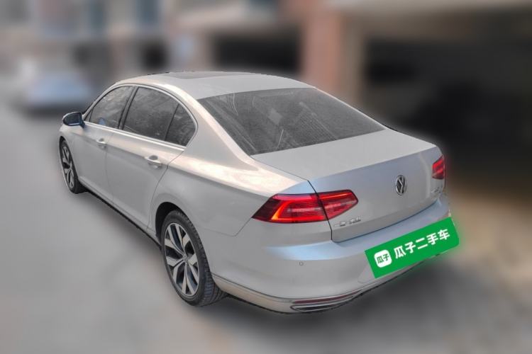 Used Volkswagen Magotan 2018 380TSI DSG Luxury Model
