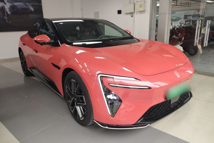 Used  06 2025 Pro Range-Extended Edition
