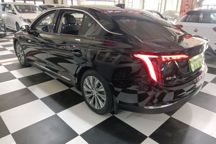 Used Hongqi E-QM5 2024 610 km PLUS