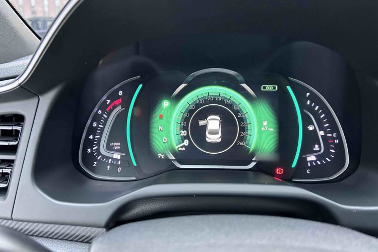 Used Hyundai Elantra 2019 1.4T Dual-Clutch Xuan Dong · Dynamic Model