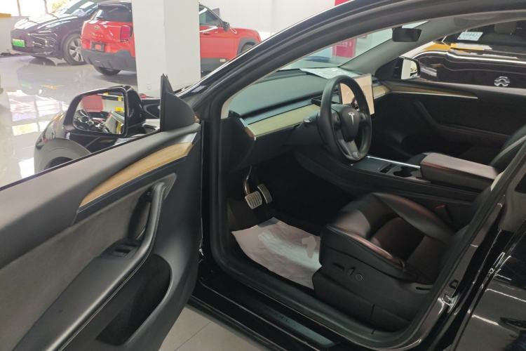 Used Tesla Model Y 2022 Performance High-Performance All-Wheel-Drive Version