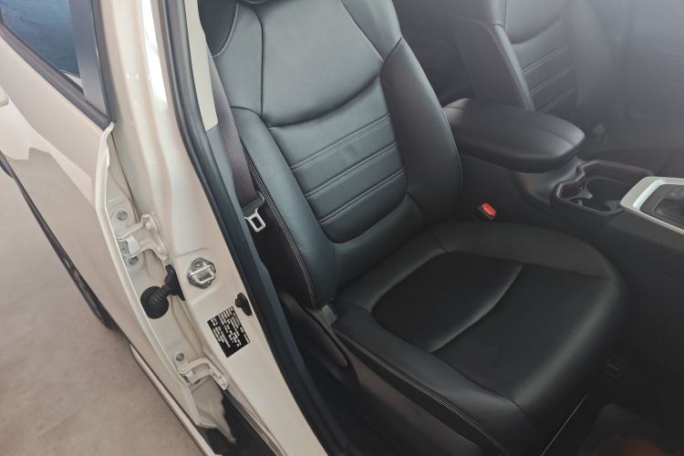 Used Toyota RAV4 2020 2.0L CVT Four-Wheel Drive Prestige Edition