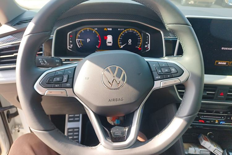 TDK.VehicleDetails.img