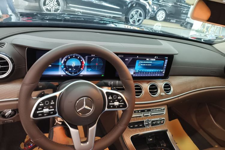 Used Mercedes-Benz E-Class 2019 Restyled E 300 L Luxury Edition
