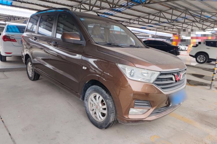 Used Wuling Hongguang 2019 1.5L S Comfort Edition China VI LAR