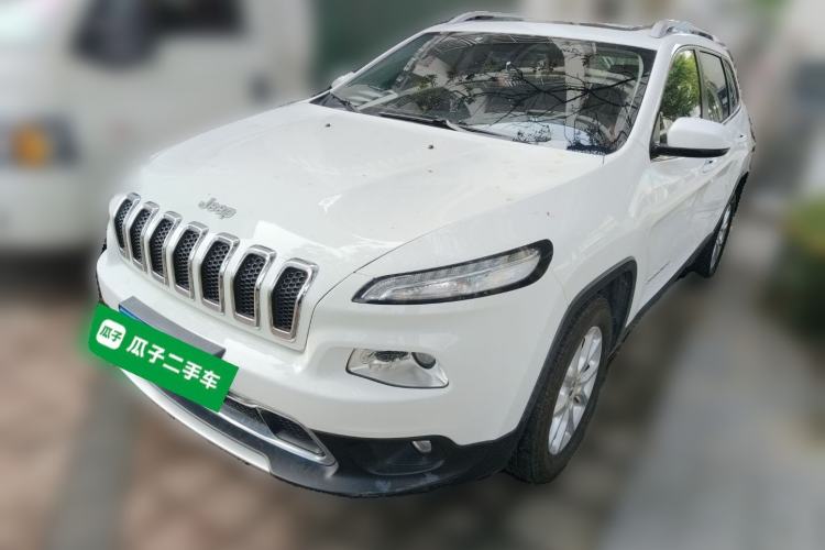 Used Jeep Cherokee 2017 2.0L Superior Edition