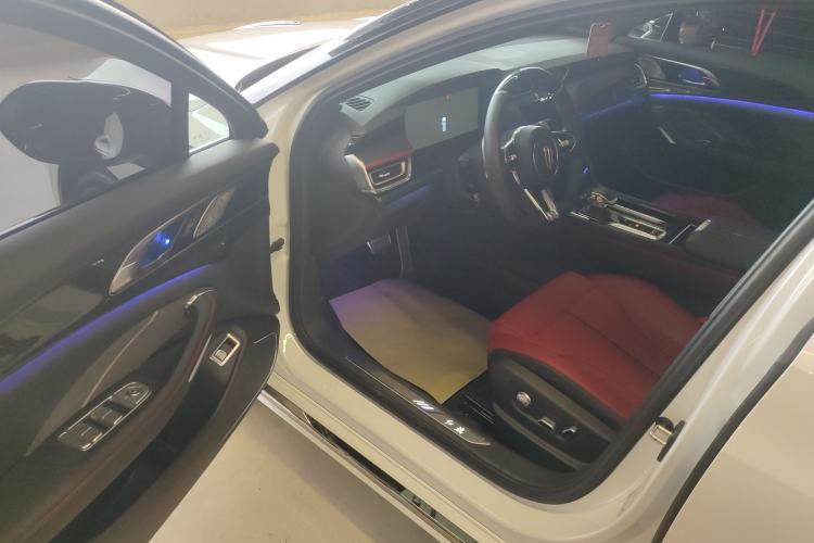 Used Hongqi H6 2023 2.0T ZhiShang Version
