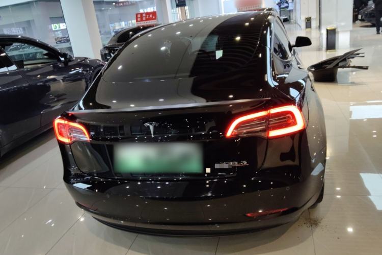 Used Tesla Model 3 2021 Revised Version II – Performance High-Performance All-Wheel-Drive Edition
