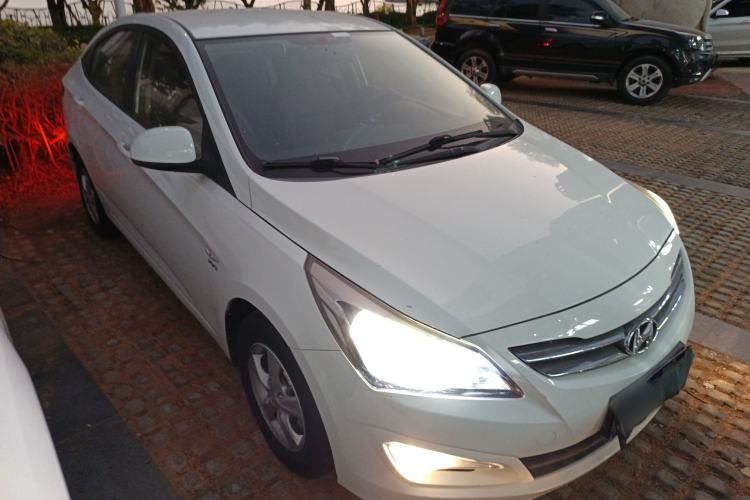 Used Hyundai Verna 2014 1.4L Automatic Smart GLS
