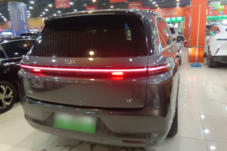 Used Li Auto L8 2023 Max model
