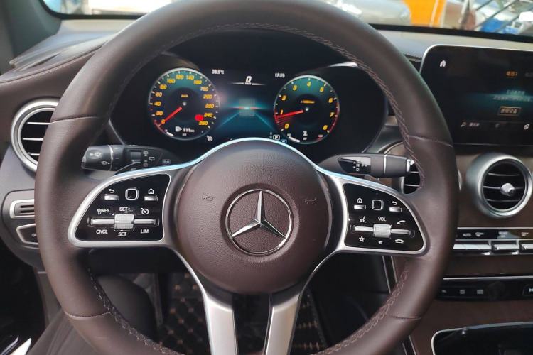 Used Mercedes-Benz GLC 2020 Facelift GLC 300 L 4MATIC Dynamic Edition
