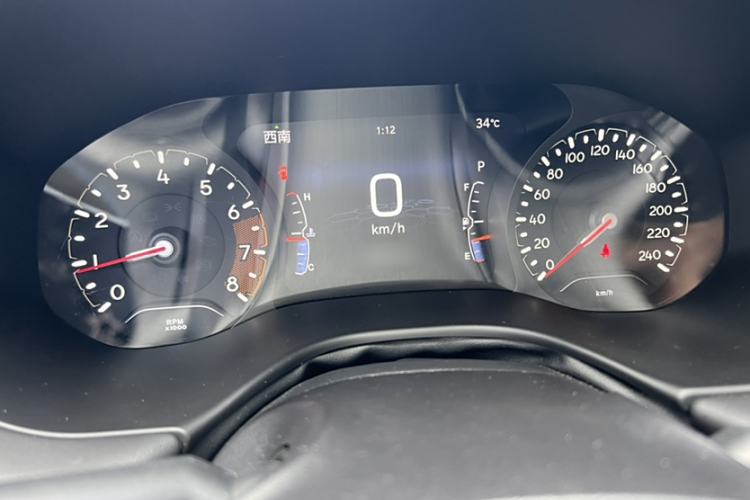 Used  Compass 2021 220T Automatic Leading Edition
