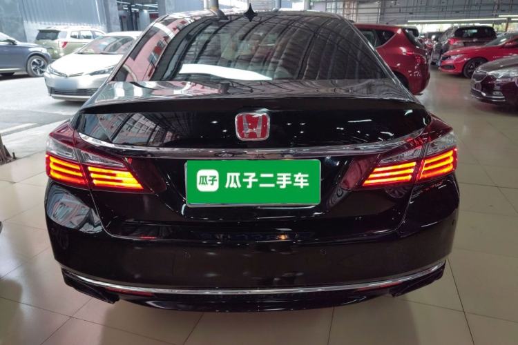 Used Honda Accord 2016 2.0L Comfort Edition
