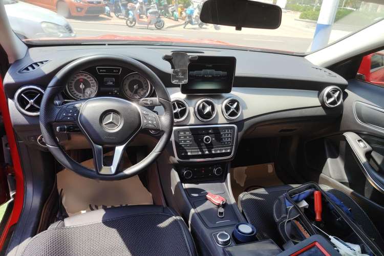 Used Mercedes-Benz GLA 2016 GLA 220 4MATIC Fashion Edition
