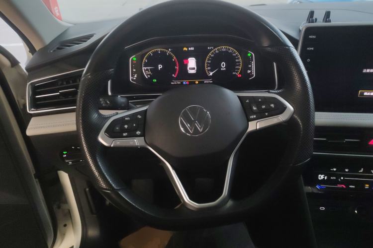 Used Volkswagen Tiguan L 2024 300TSI Automatic Two-Wheel Drive Smart Edition
