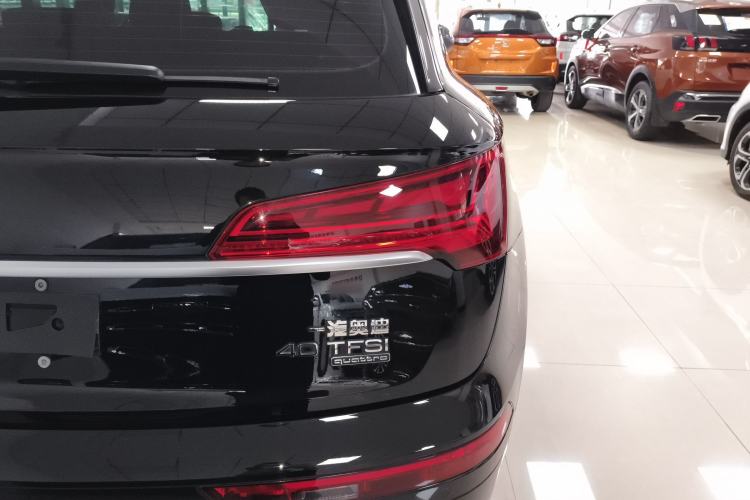 Used Audi Q5L 2022 40T Luxury Dynamic Model
