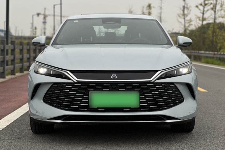 Used BYD Qin L 2024 DM-i 120KM Excellence Model
