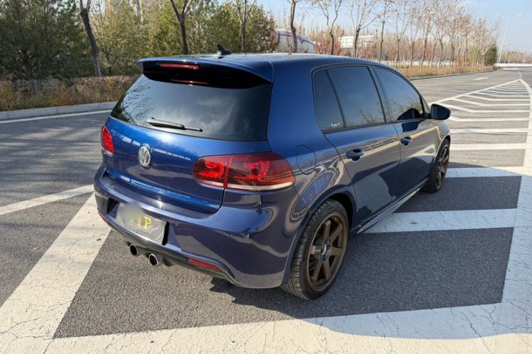 Used Volkswagen Golf 2011 2.0 TSI R
